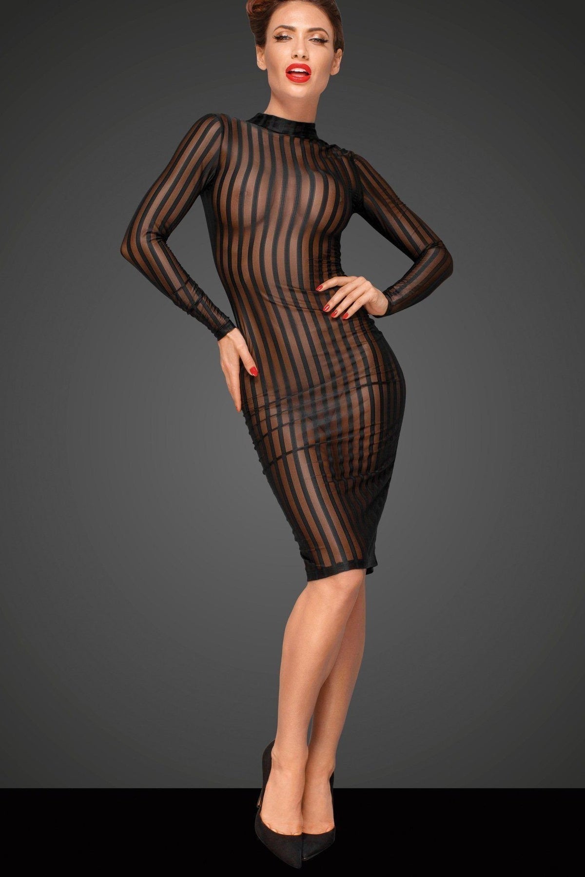 Exquisite Elastic Tulle Classic Dress with Alluring Design