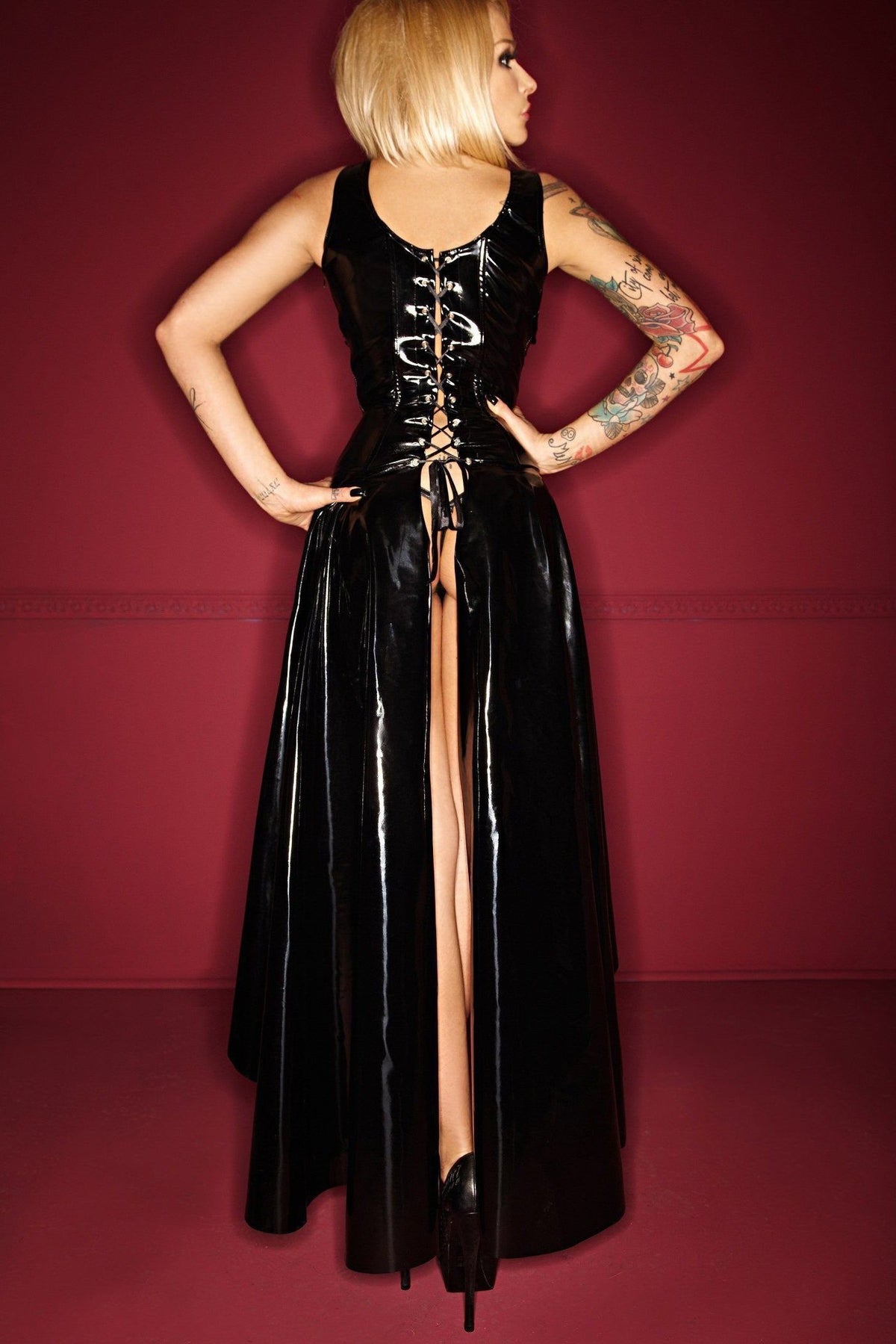 Exquisite Long Fetish Gown for Sensual Moments